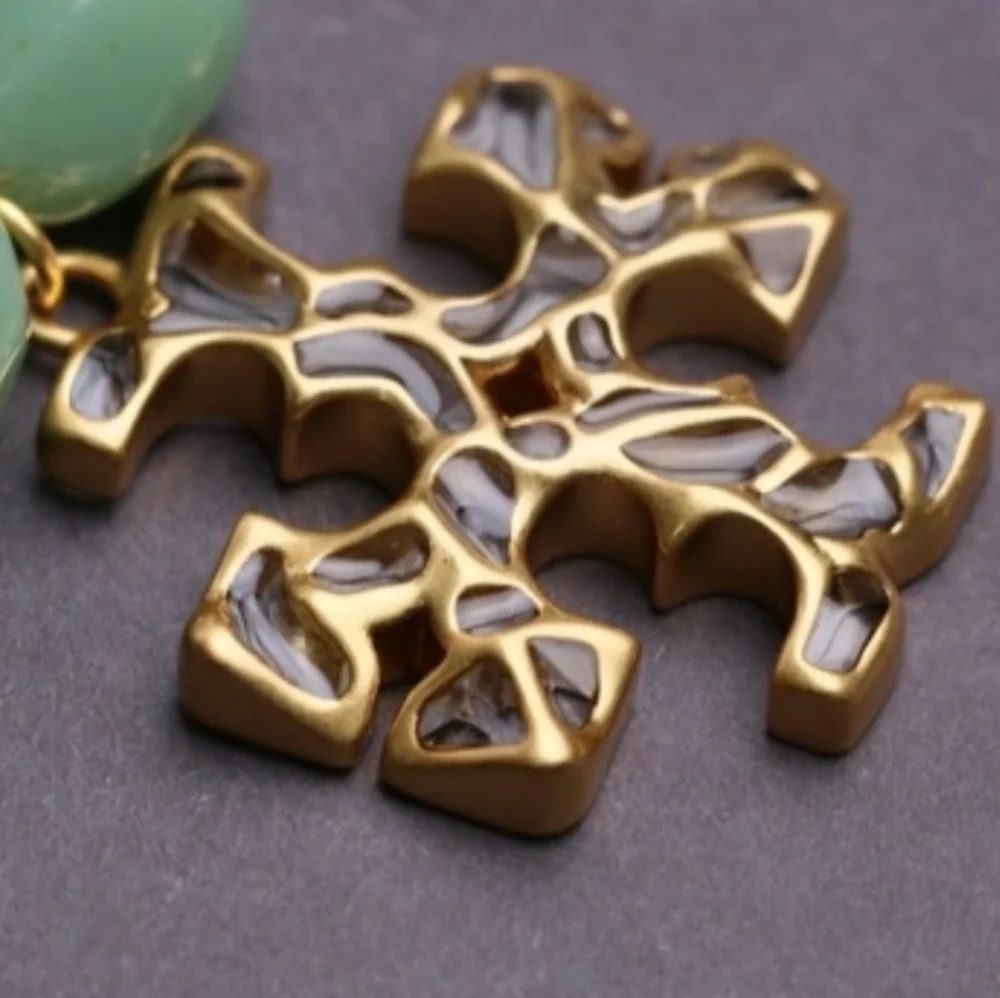 Tory Burch Roxanne Statement Necklace - Picture 6 of 9